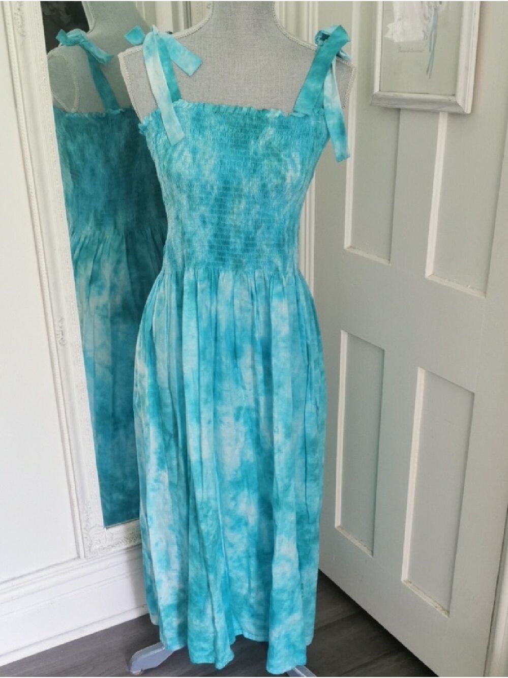 Handmade Vintage Canadian Made Tie Dye Smocking Maxi SunDress tiestraps L/XL